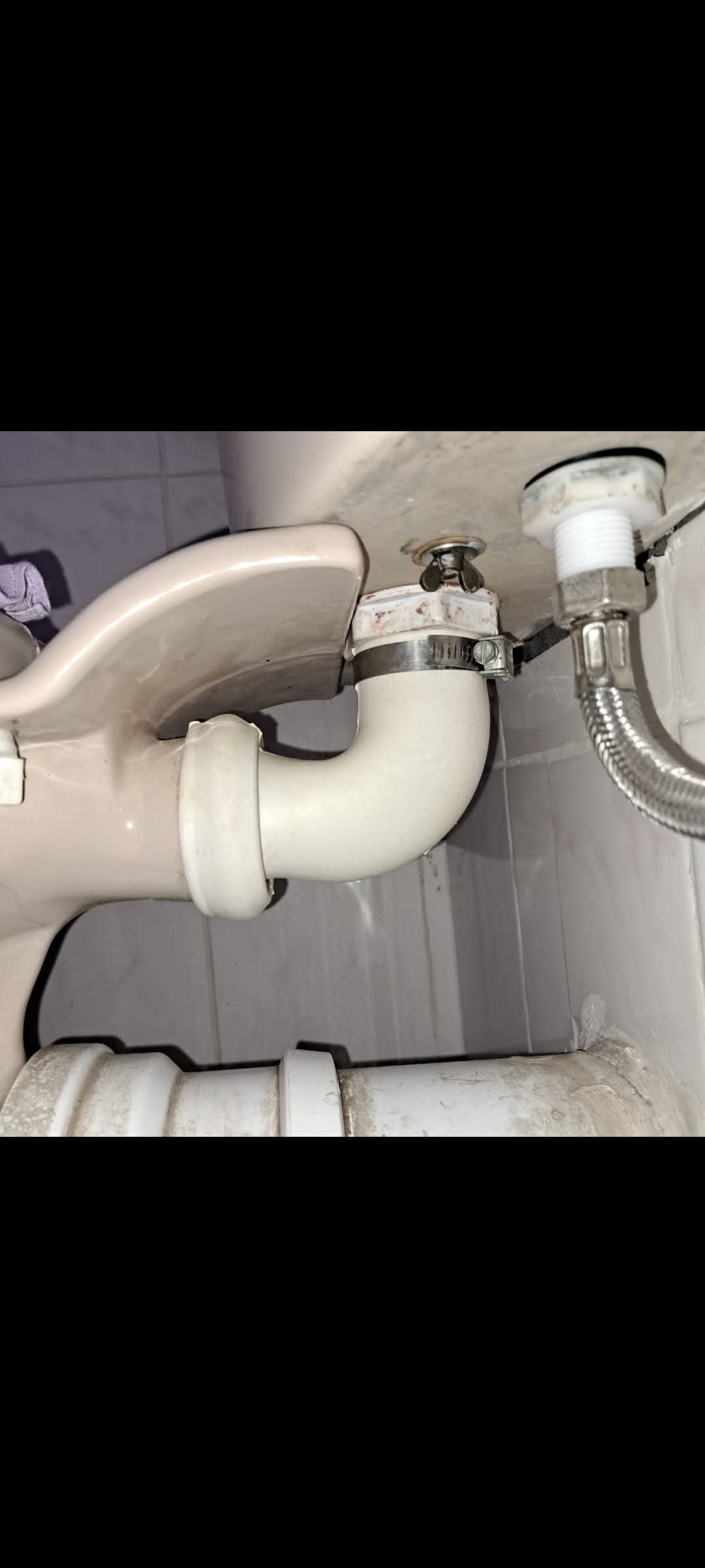 Basin Pipe Repair